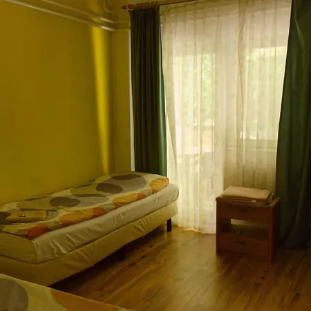 Dorcas Center&camping